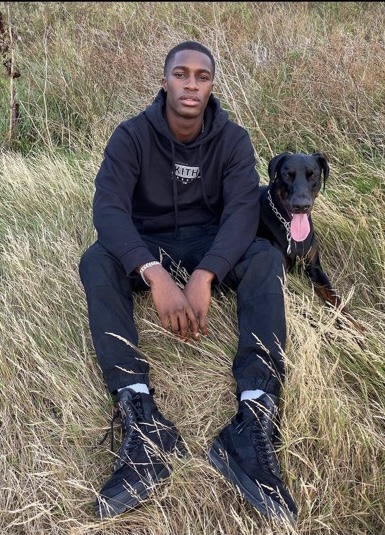 A19F0285 8533 4C9C 9091 A5E51BFE8FF9