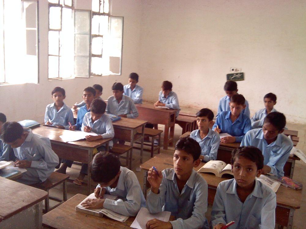 A class in a middle school in punjab pakistan