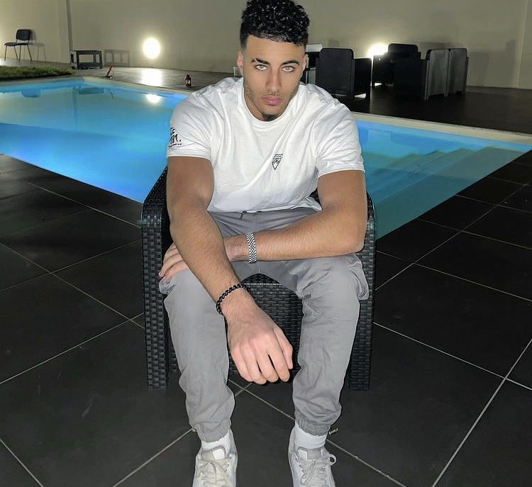 E4B14C2D DF4C 4CA5 BD4F D487C2021F2A