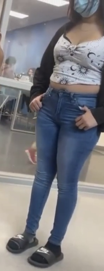 26112B48 2651 4004 9879 7352E686B25C
