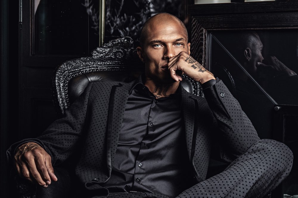 91C0CCF9 4750 45E5 A836 53F0272D8588