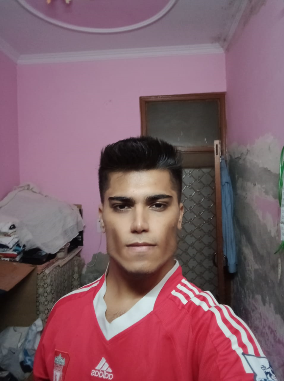 1639355940719