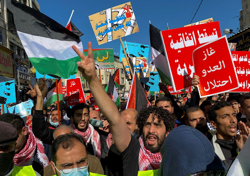 25D9CD5C 0313 43FB BFD6 DB334FFF2DB7