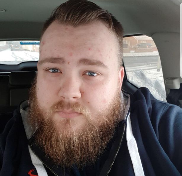 PAY DINER CLAIMS HE WAS FAT SHAMED AT CHINESE RESTAURANT AFTER MANAGER RUBBED HIS BELLY AND CA PAY DINER CLAIMS HE WAS FAT SHAMED AT CHINESE RESTAURANT AFTER MANAGER RUBBED HIS BELLY AND CA