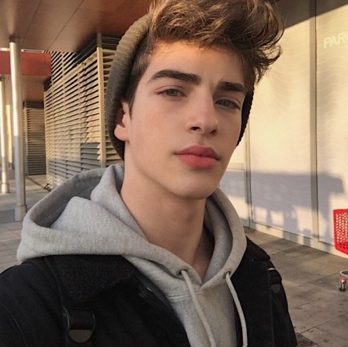 Tumblr omi7m7p2la1uwoek7o1 500