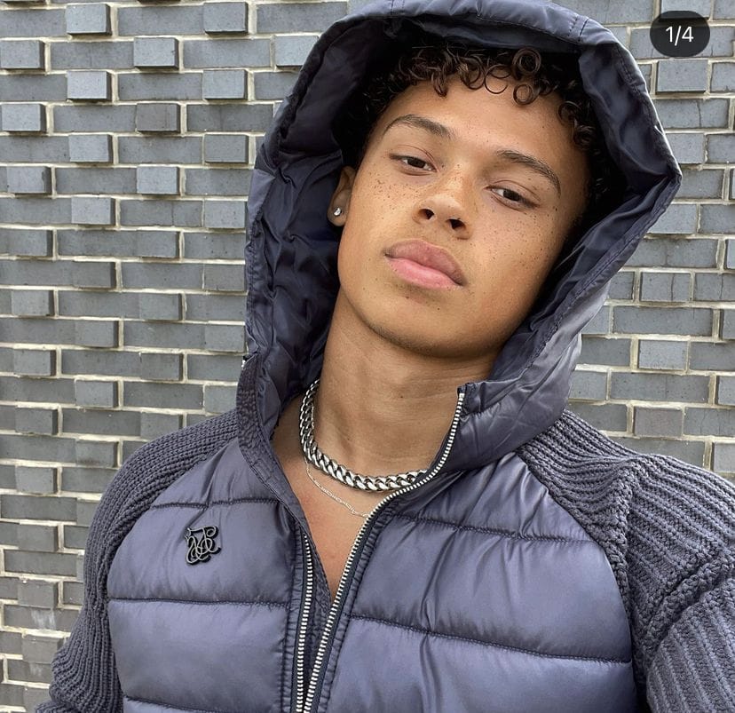 2593067 EC79E7AE 445B 4798 B7EE 60BC639FA6DC