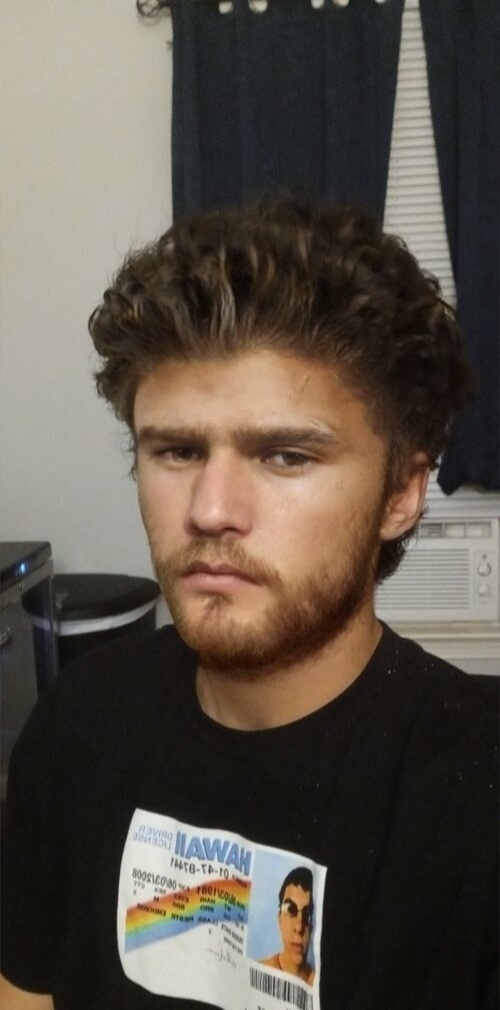 FaceApp 1640508793394