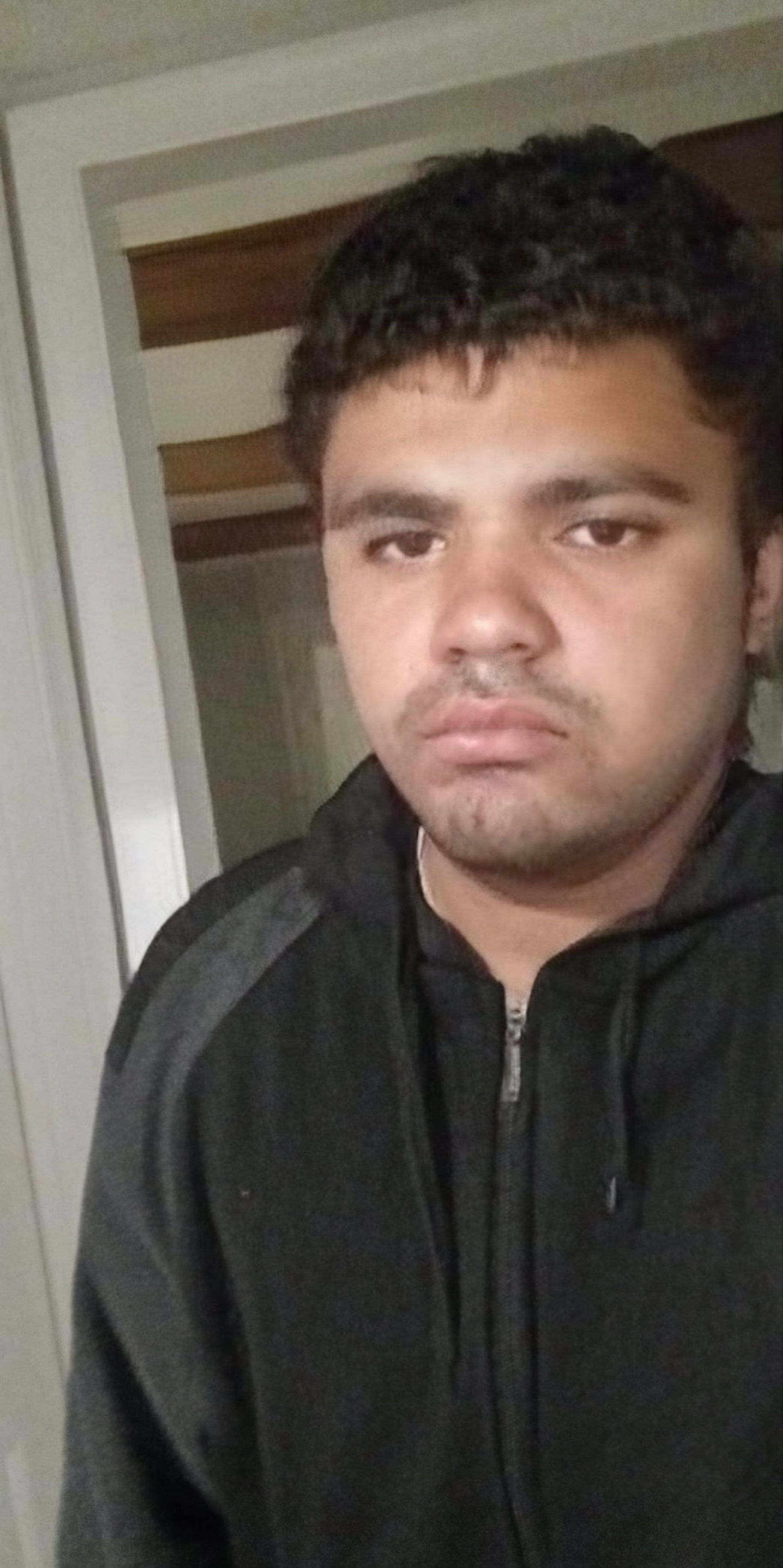 FaceApp 1640475942099