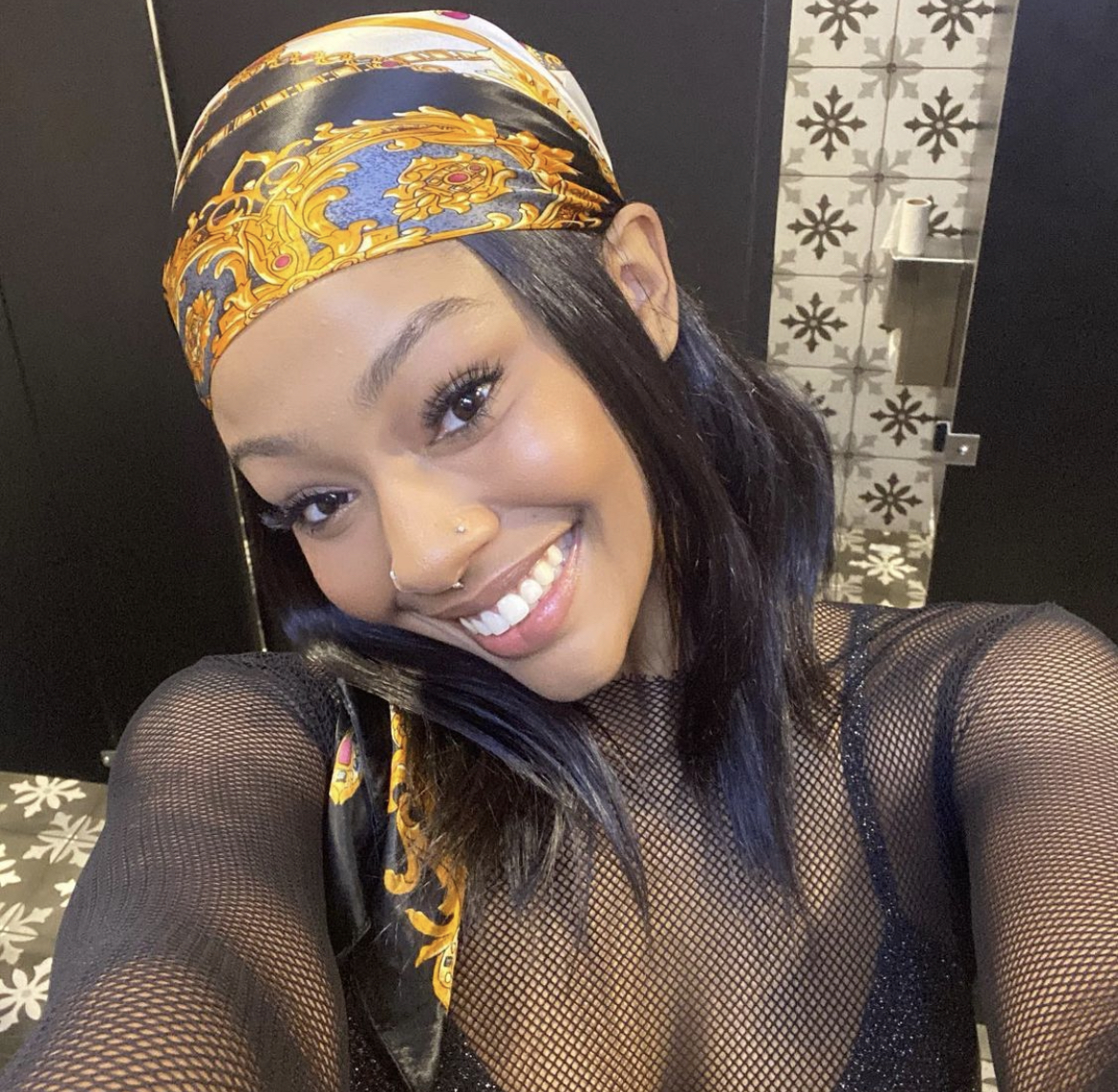 112151B9 CE2E 4E88 A078 1E281020EAA8