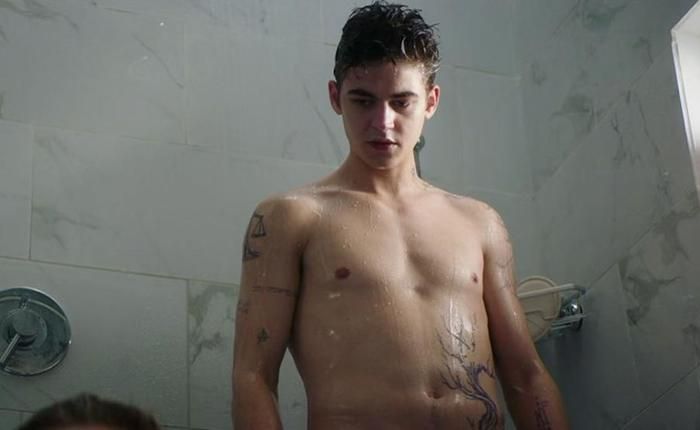 Hero fiennes tiffin ca7e25 infobox cdbb9fcc featured