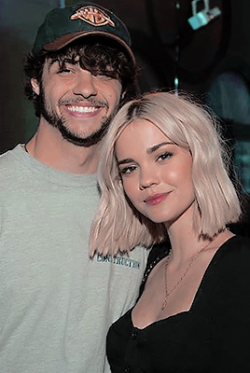 Tumblr pl86r5mskY1wb0rtoo1 250