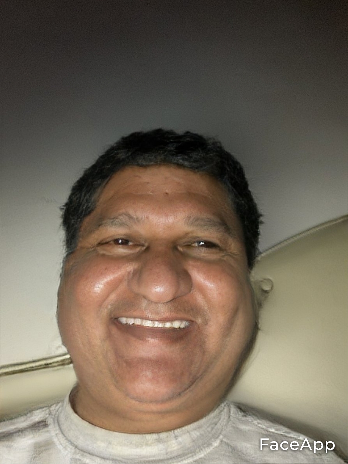 FaceApp 1640821530166