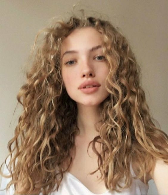 Curly1