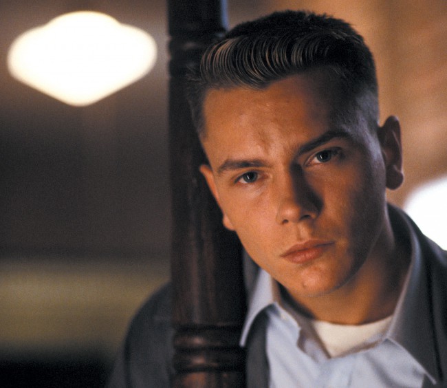 River phoenix 650x564 River phoenix 650x564