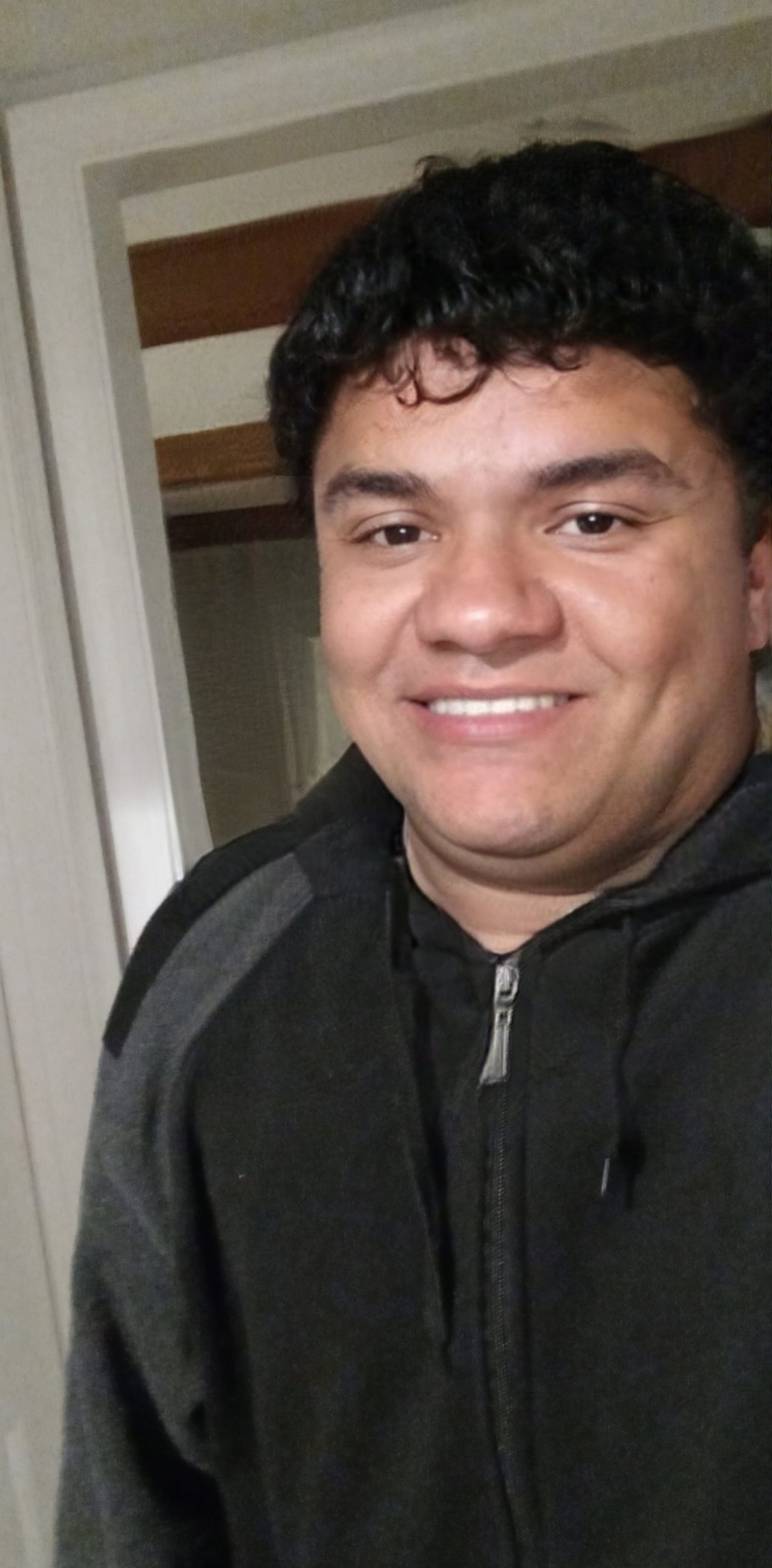 FaceApp 1640474087254