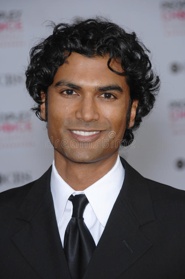 Sendhil ramamurthy 24166280