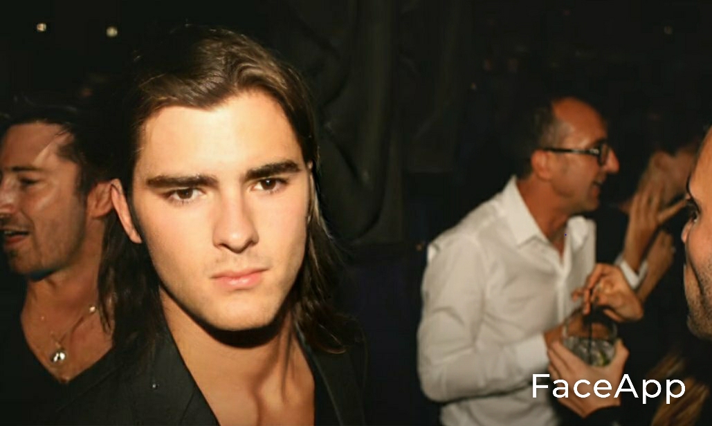 FaceApp 1642528094934
