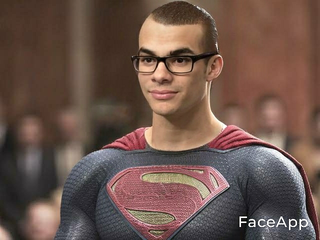FaceApp 1642540473342