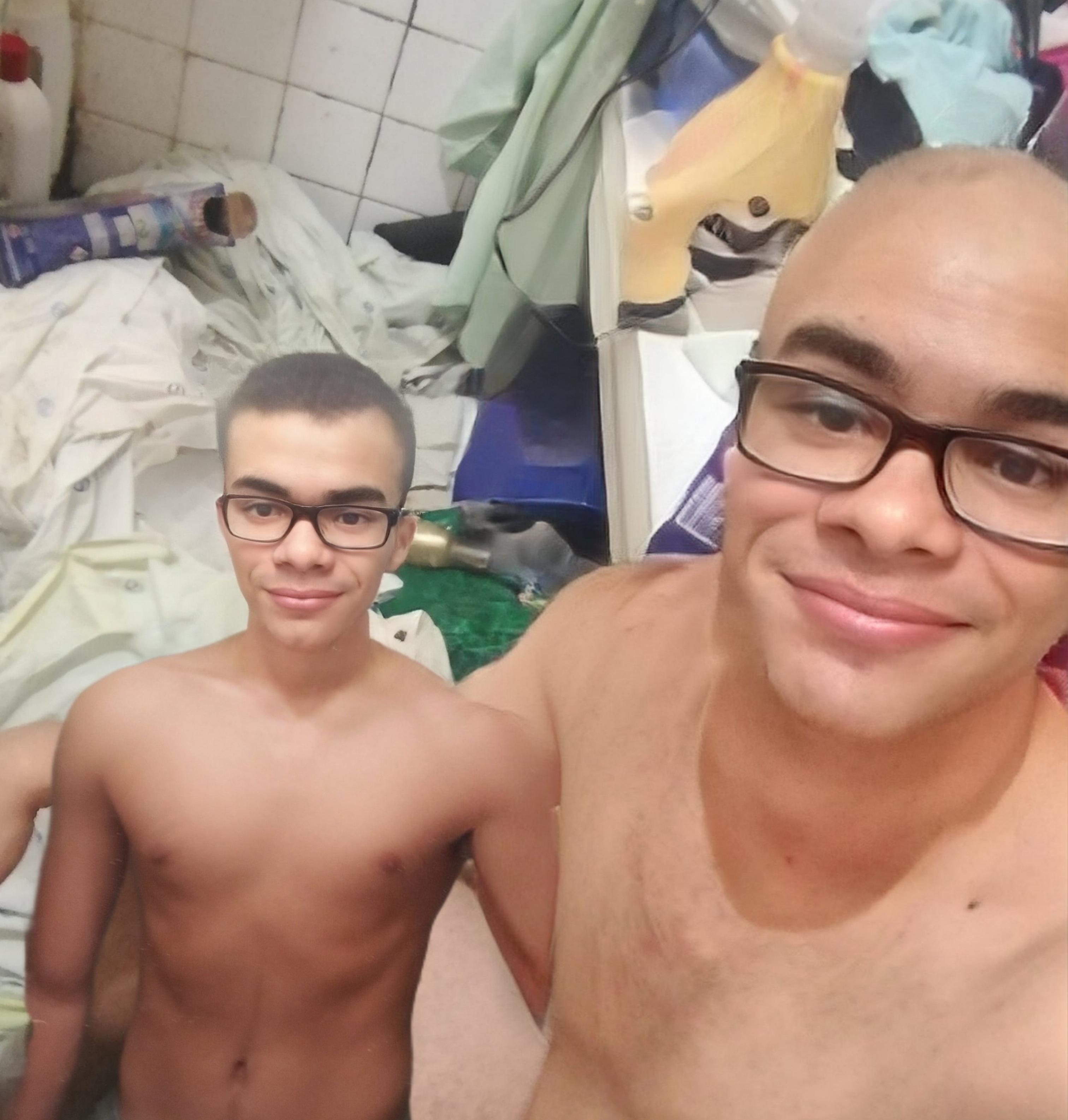 FaceApp 1642623968979