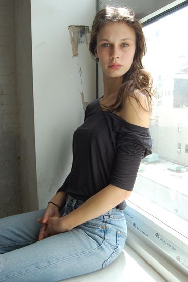 D907b529390f11073625fe662d868d24