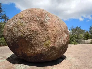 1643009537167