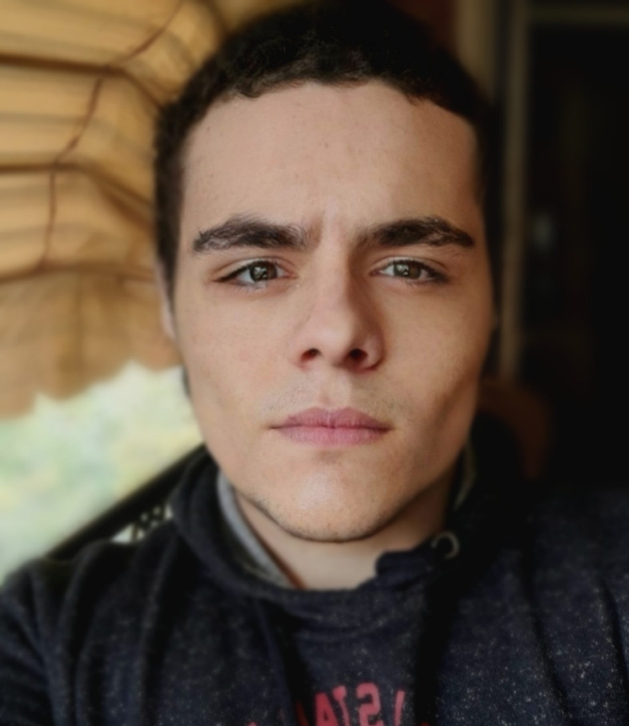 FaceApp 1643032710955