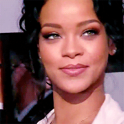 Rihanna in motion fogger