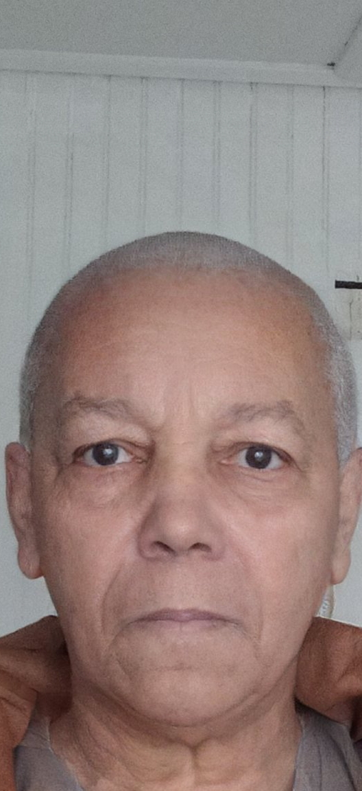 FaceApp 1643637944912 resized