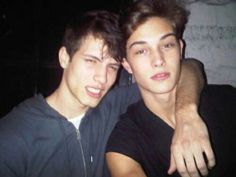 Db8aed50e0764250d8e0ce7d7736b86c  francisco lachowski barbara palvin