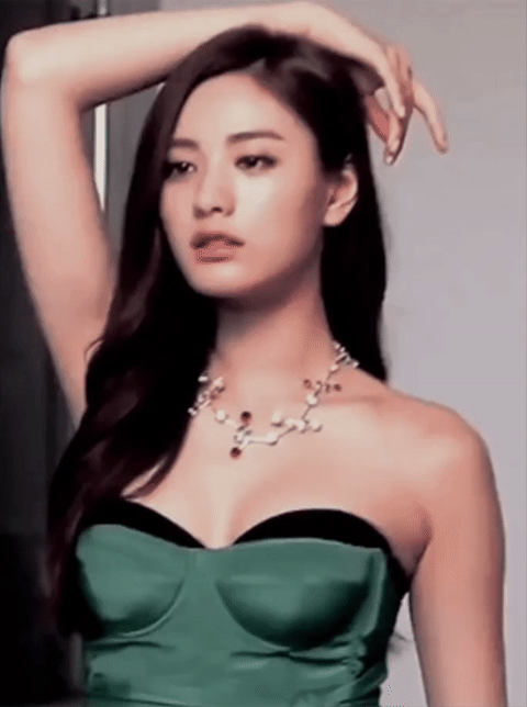 Nana gif 3