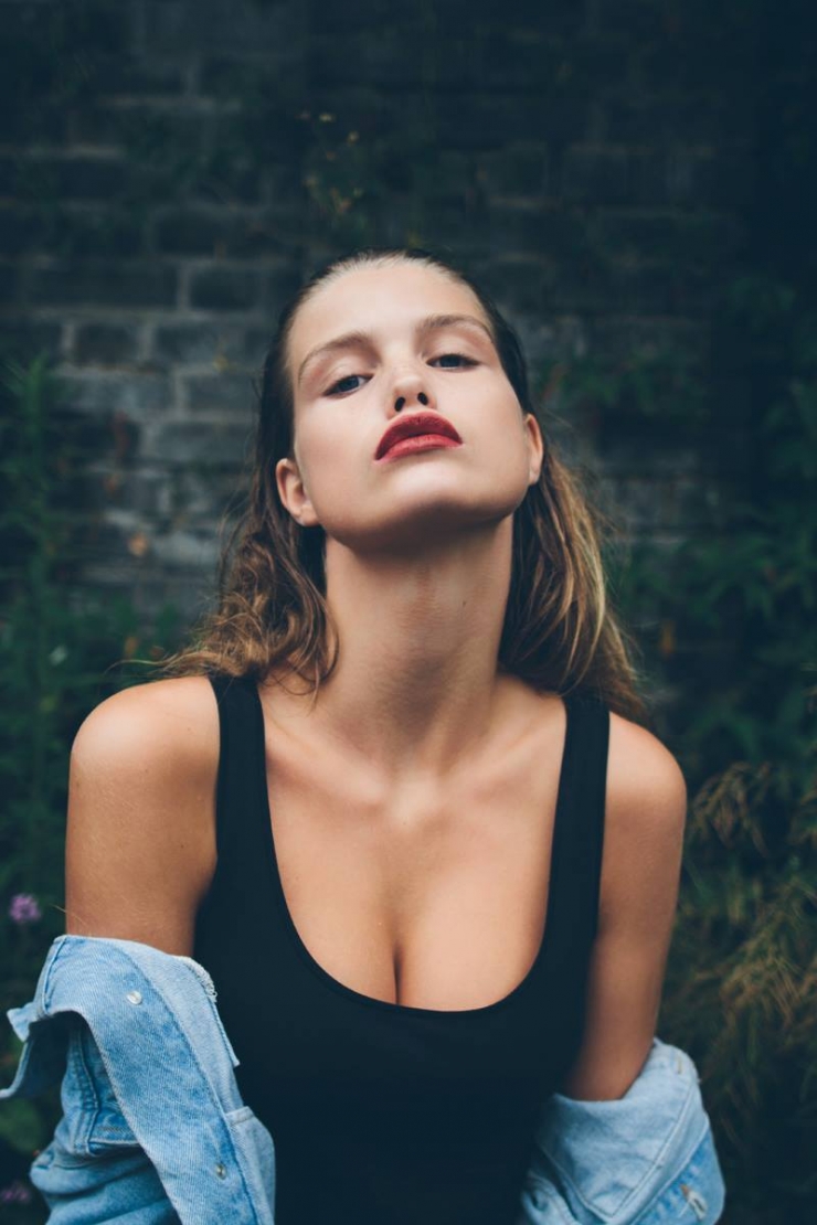 Eb07dc64c70cb2fc9c534e5849bf18cd 3439