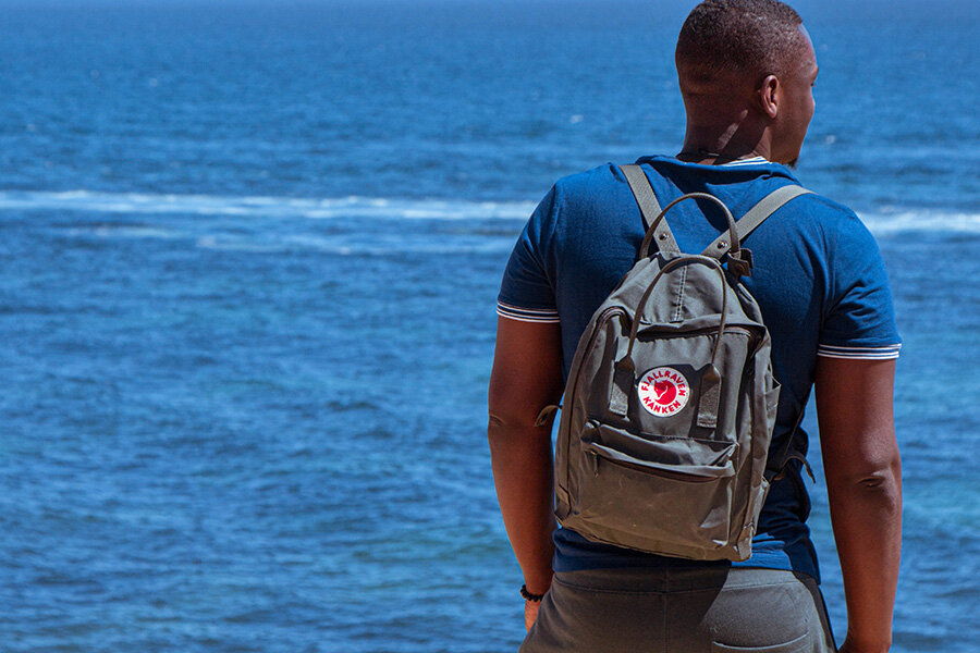 Fjallraven kanken on man
