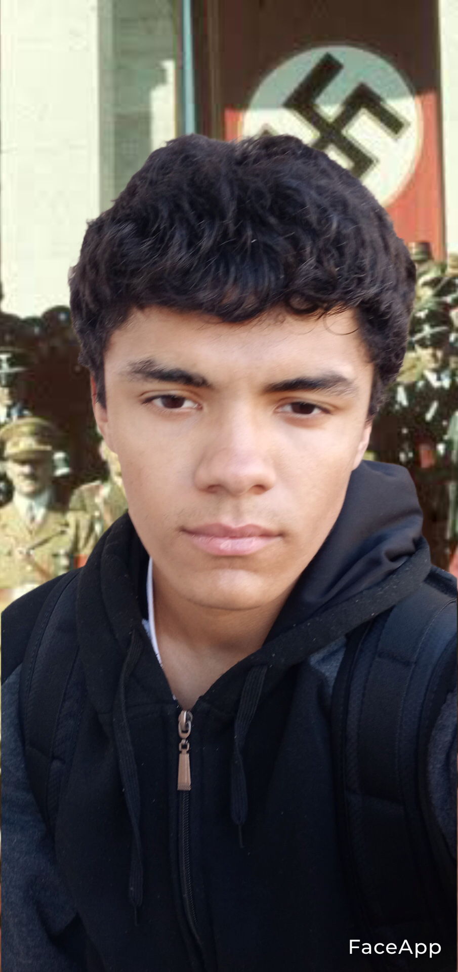 DF0FC4E2 53AF 45D3 B379 D3C2BBB30FB2