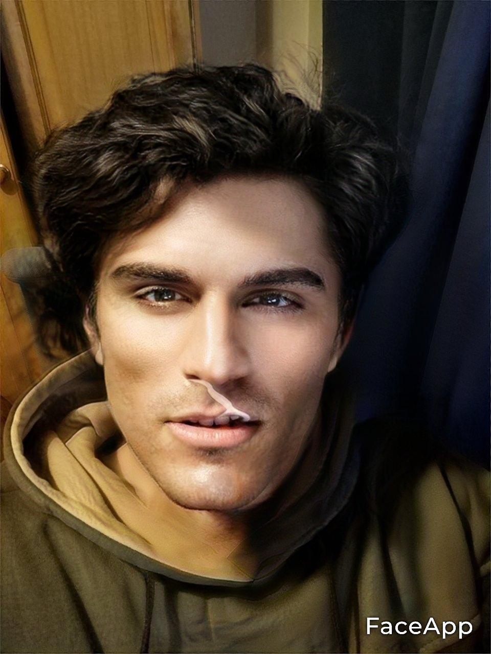 FaceApp 1644102804041