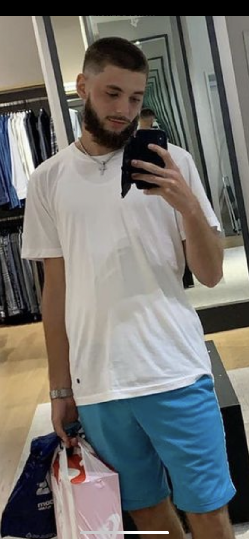 B6284606 1F4F 4ADE 800A C9683BF5327B