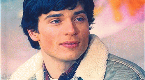 Tom welling smile
