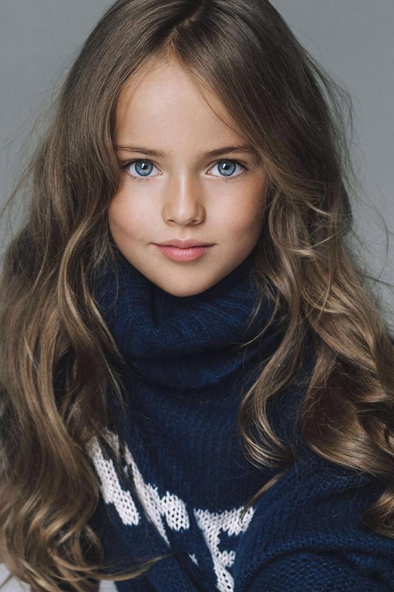 Kristina pimeninova glamour 4feb16 pr b