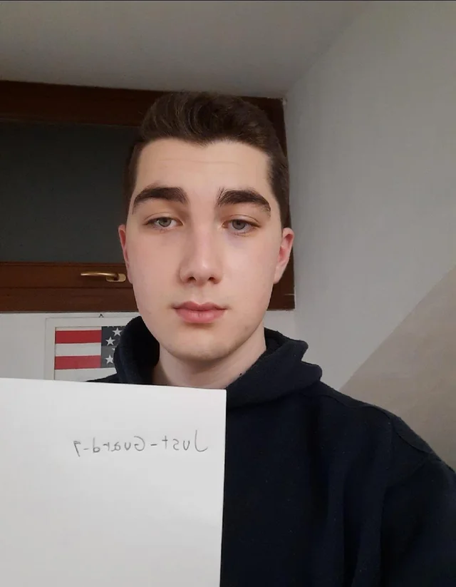 1644736869708