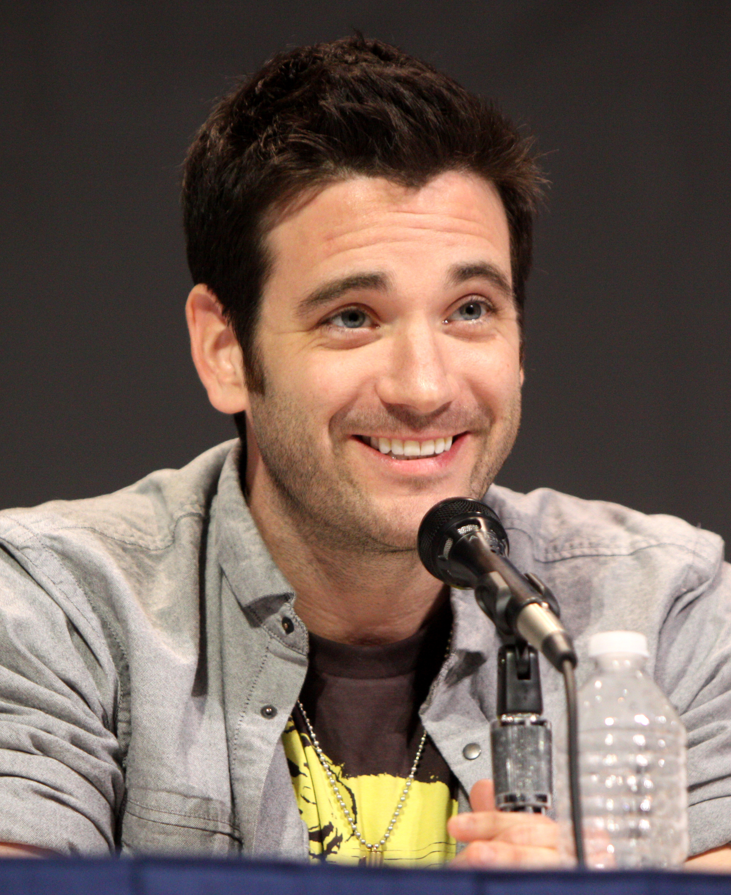 Colin Donnell by Gage Skidmore