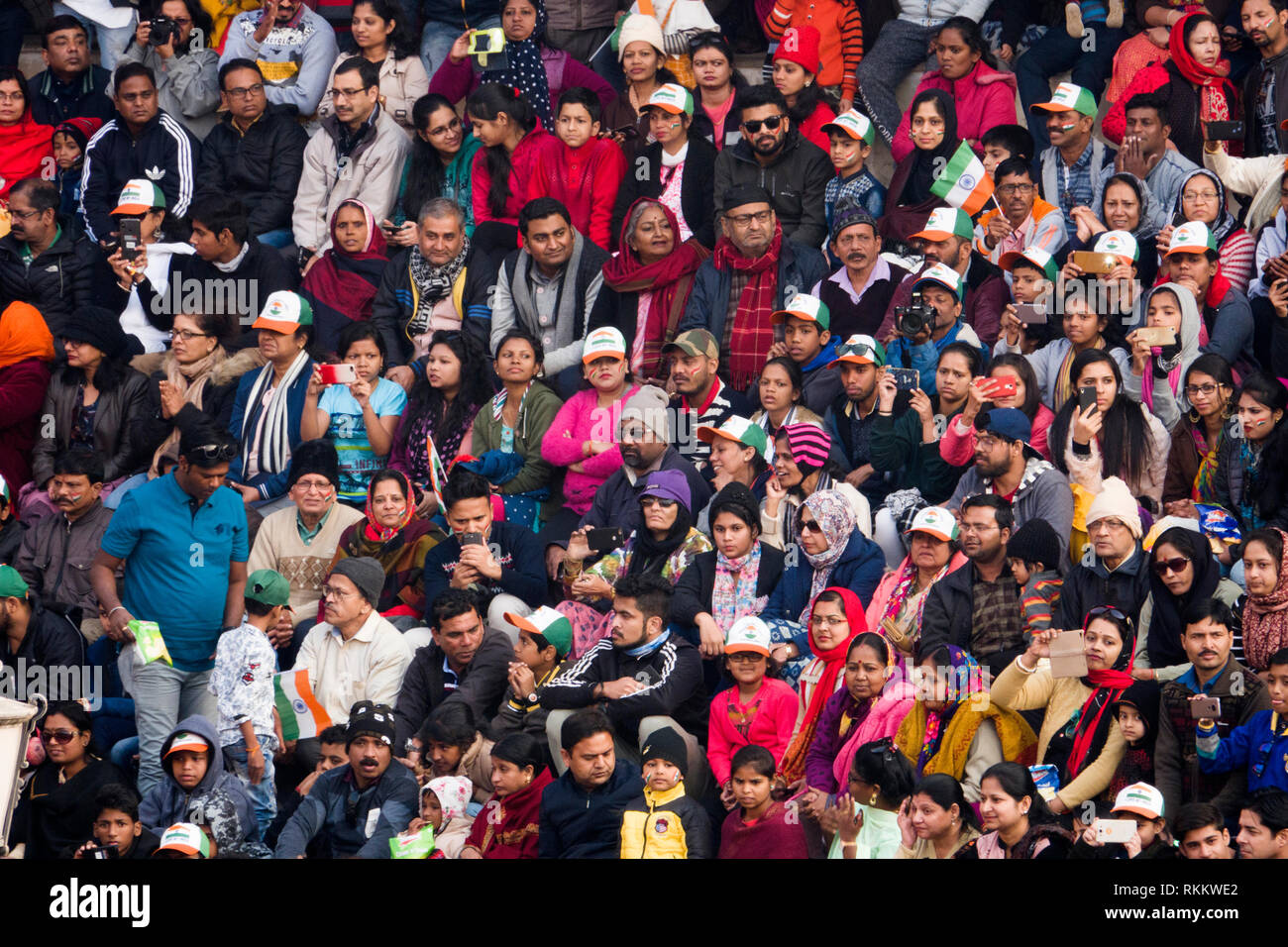 Indian crowd of people watches retreat ceremony at wagah border in punjab india RKKWE2
