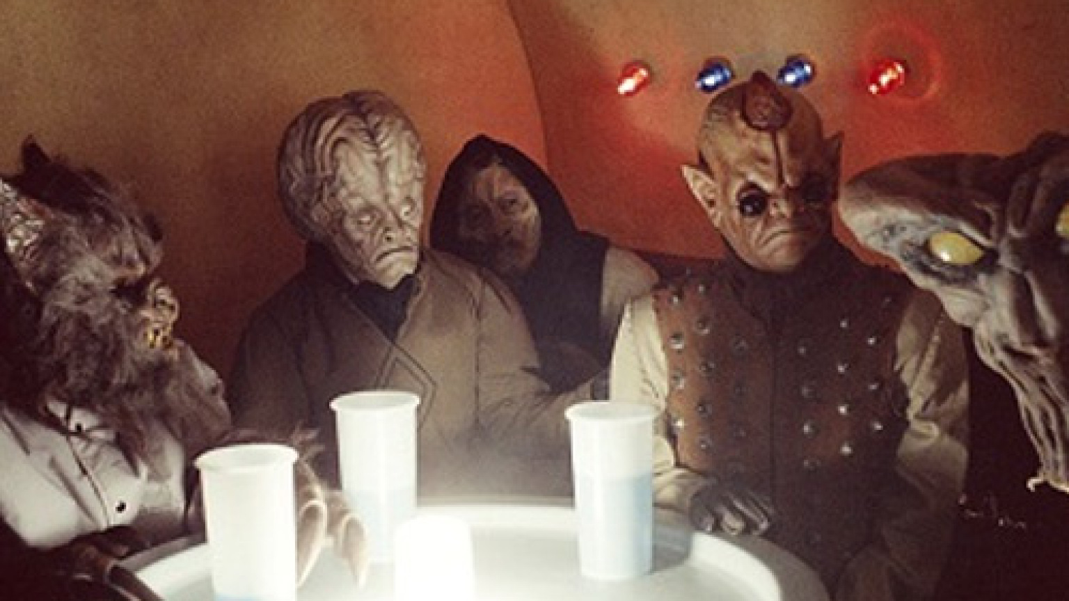 Cantina creatures 1536x864 201224740128