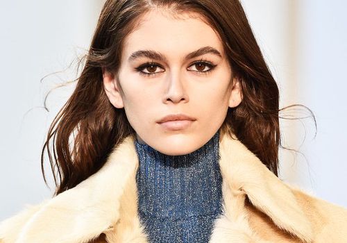 Cdncliqueinccom  cache  posts  256626  cindy crawford kaia gerber 256626 1525371224897 main