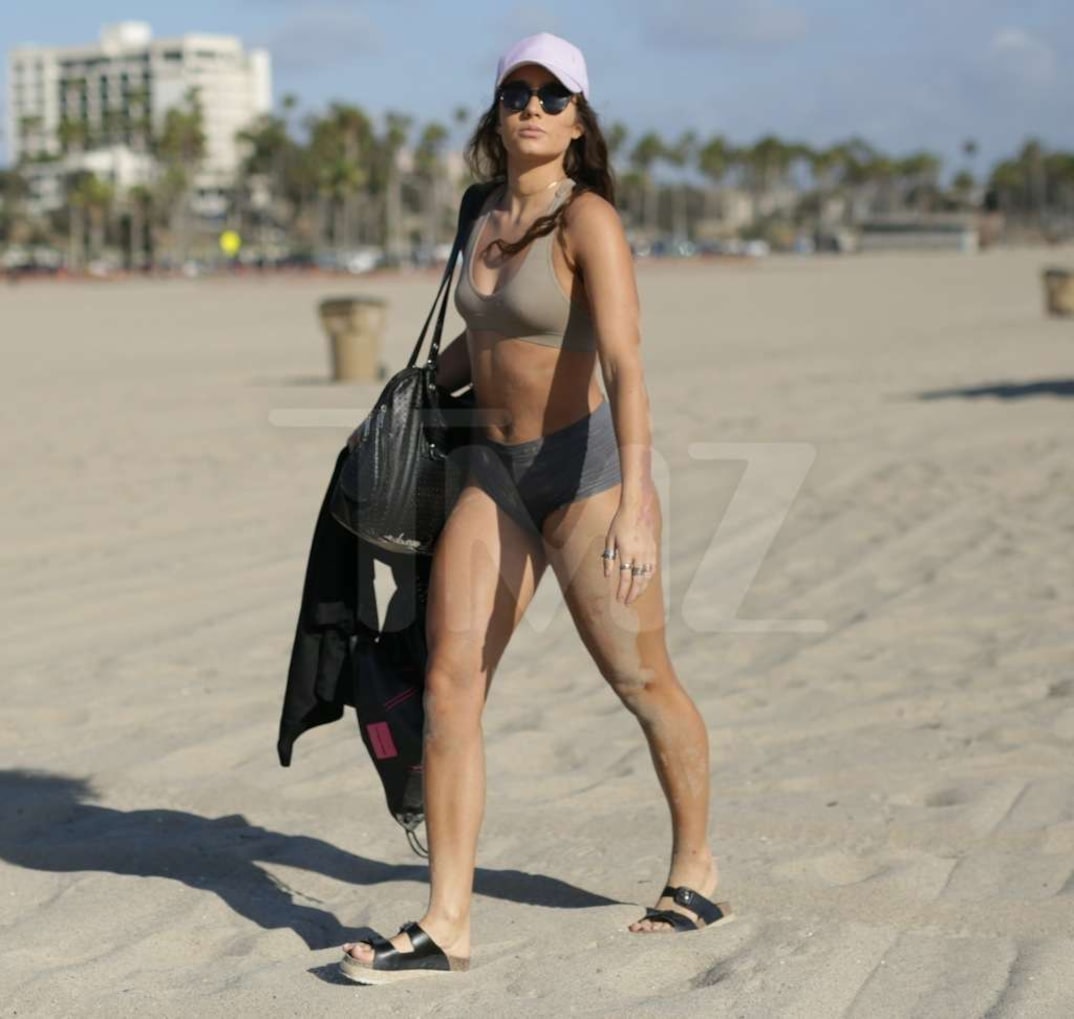 887fe7f7b7405f1eae97ca568e5a3fb0 lg