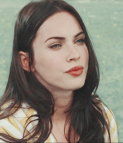 Megan fox pale miring ard gigastacy ethereal