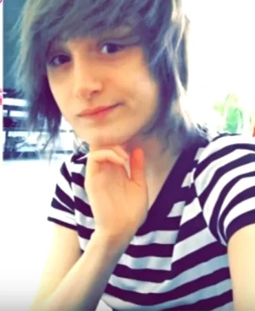 Gross emo