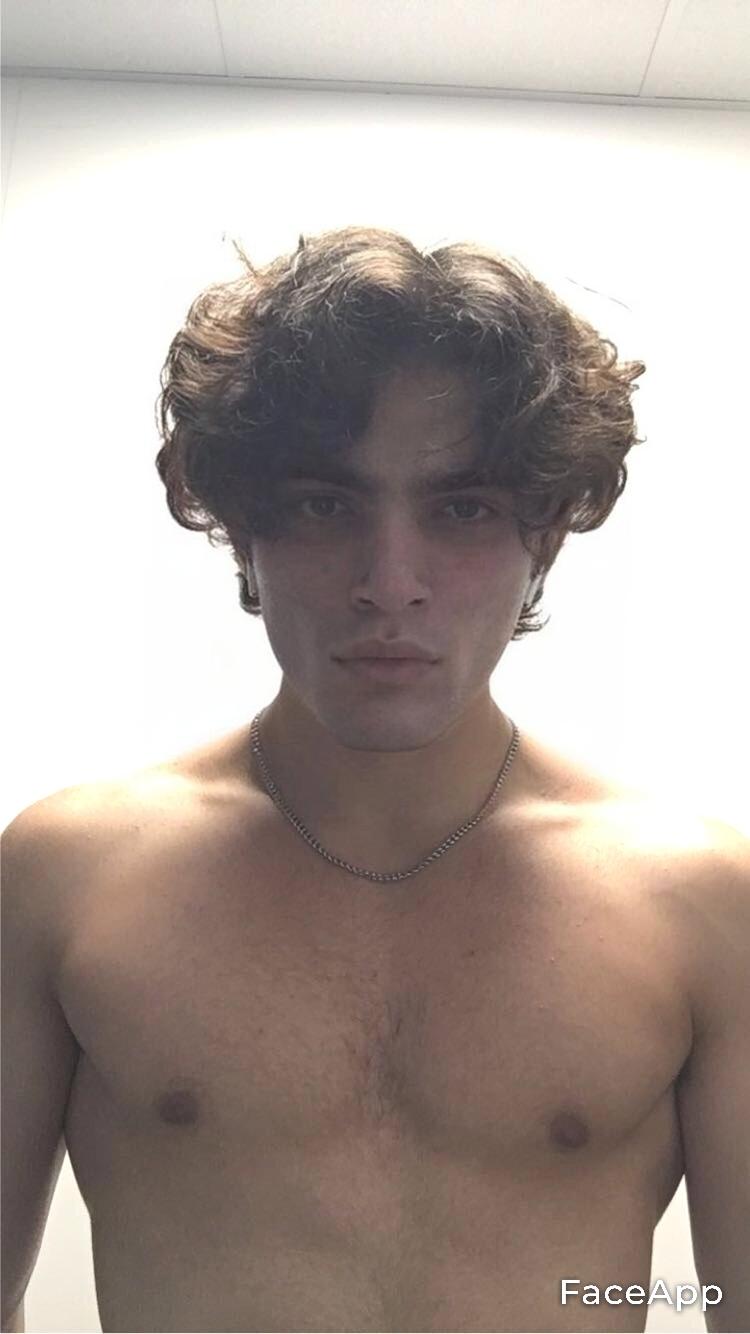 FaceApp 1646012892598