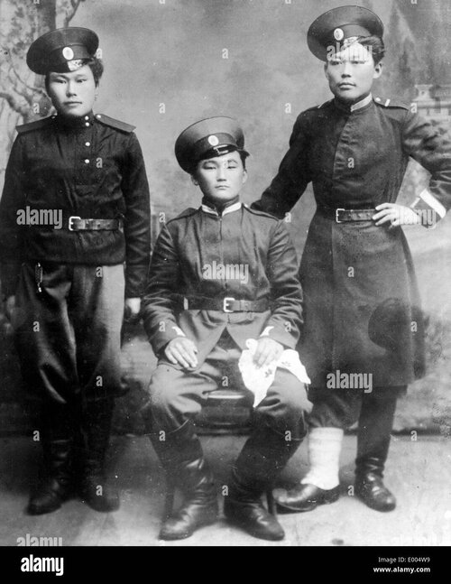 Kalmyk soldiers from western mongolia 1914 E004W9