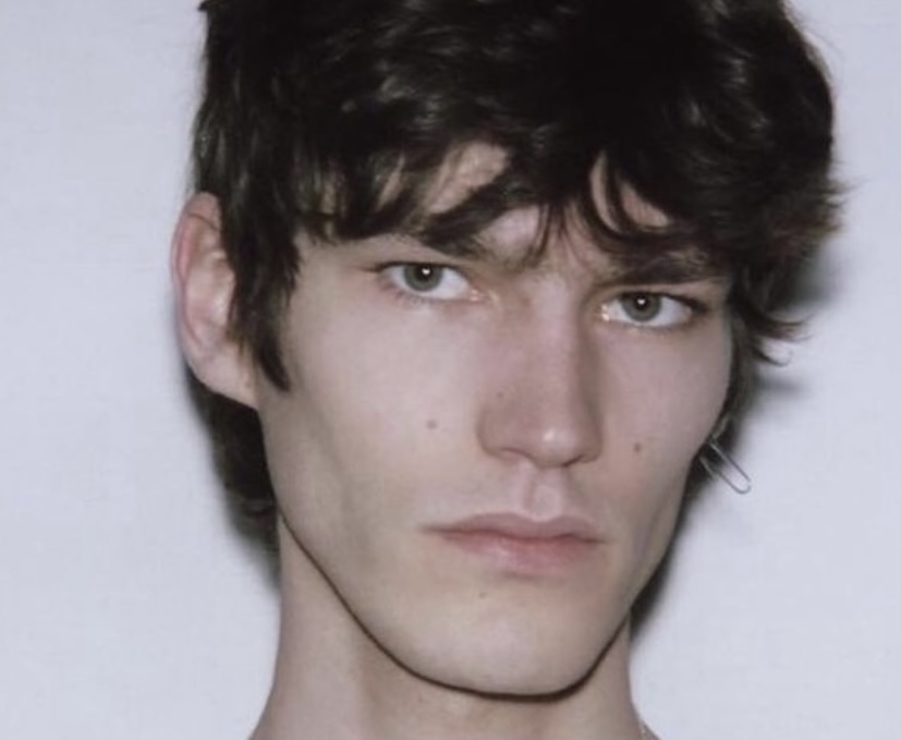 FBCA9962 3A0F 4303 9DD2 A24DC75A8E0E