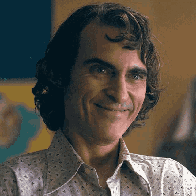 Joaquin phoenix smile