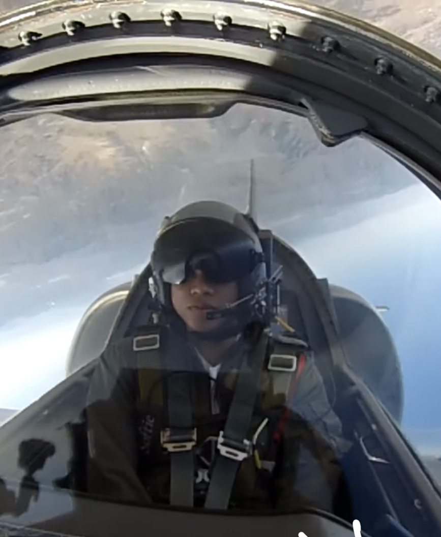 B77C6503 5F38 4CFC 8D96 A1D329575BFF